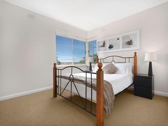 5/44 Fletcher Street, Essendon VIC 3040 - Photo 1