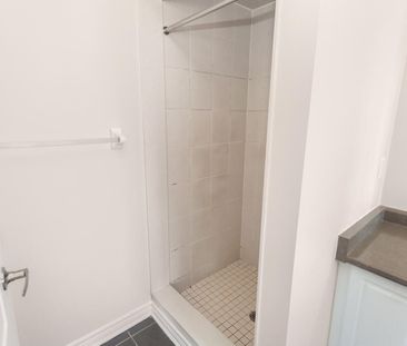 For Lease - 64 Yardley Crescent, Brampton, Ontario - Photo 3