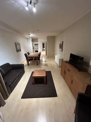 Appartement te huur in Schaarbeek - Foto 1