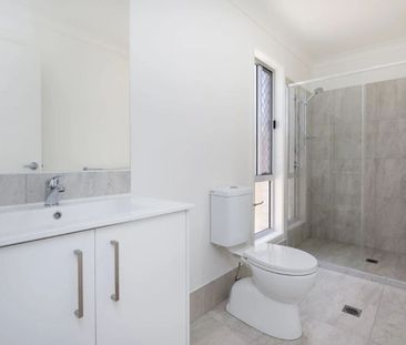 2 Bed Home With Large Fully Fenced Backyard - Photo 4