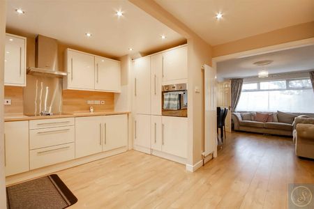 Primley Park Drive, Alwoodley, Leeds - Photo 5