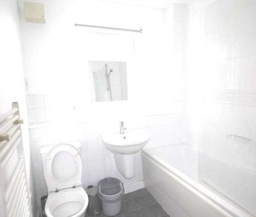 Brook Square, Shooter`s Hill, SE18 - Photo 5