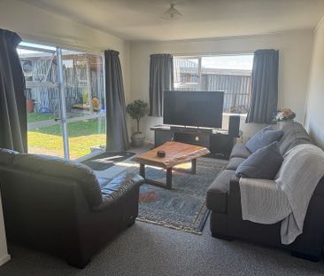 Furnished Farm Cottage - Photo 4