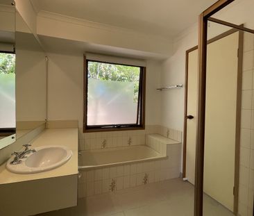 Light-Filled Living in the MWSC Zone with Private Courtyard - Photo 5