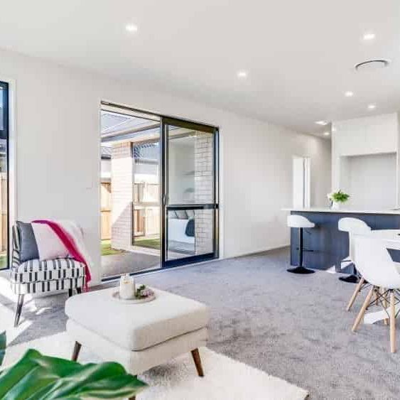 Contemporary Comfort in New Neighbourhood - Photo 1