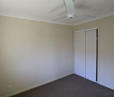 DUPLEX WITH A YARD - Photo 6