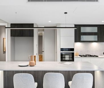 Sophisticated Luxury living - Photo 5