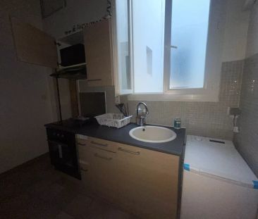 A LOUER - AIX EN PROVENCE - 1/2 PIECES COURS SEXTIUS - Photo 1