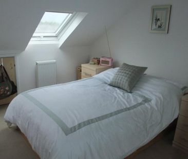 3 bedroom terraced house to rent - Photo 4