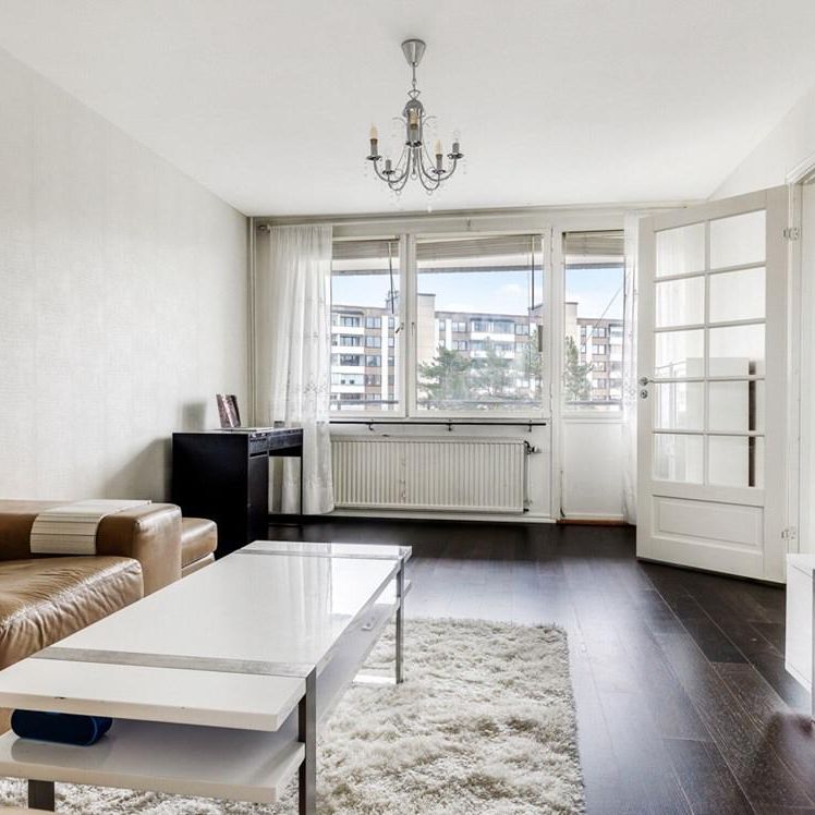 Aspnäsvägen, Järfälla - Foto 1