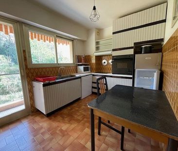 Location Appartement 2 pièces 54m² VENCE 06140 - Photo 2