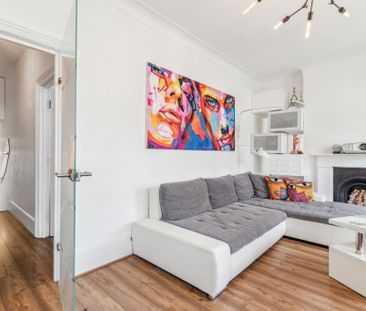 2 bedroom maisonette to rent - Photo 1