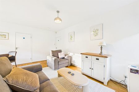 2 Newtown Woods, Newtown Road, Waterford City, Co. Waterford - Photo 5