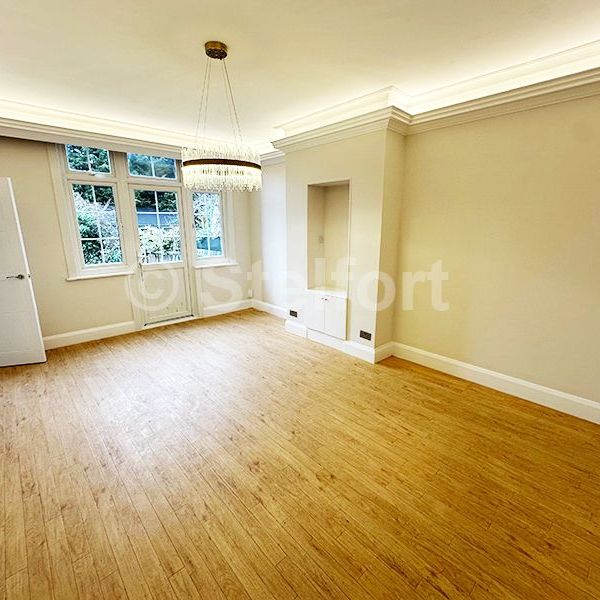 Woodstock Avenue, NW11, London - Photo 1