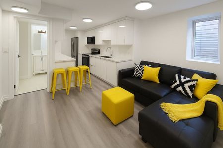 For Lease - 52 Sunny Glen Crescent, Brampton, Ontario - Photo 2