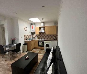 Boileau Parade, Ealing, North Ealing, W5 - Photo 1