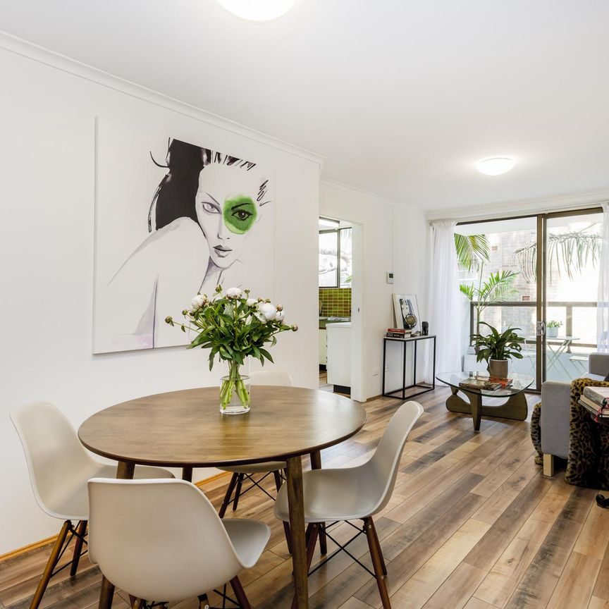 11 / 53-55 Elizabeth Bay Road - Photo 2