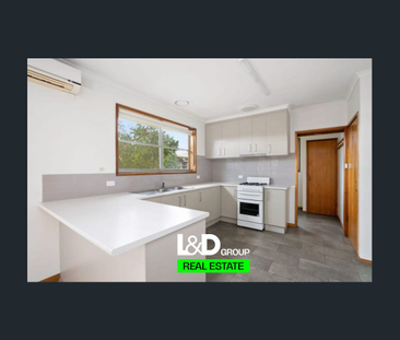SPACE, LOCATION & ENDLESS POTENTIAL – A RARE LARA OPPORTUNITY! - Photo 4