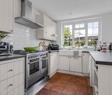 Walton Bridge Road, Shepperton, TW17 - Photo 2