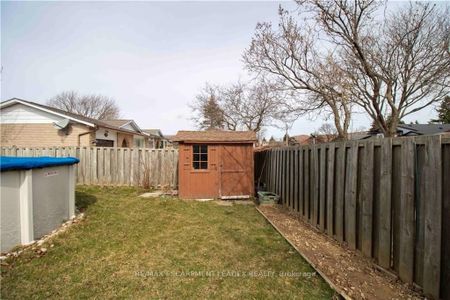 Detached Home For Lease | X8139096 - Photo 2