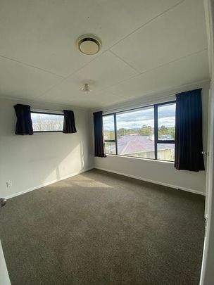 3 bedroom w/ Rumpus room & Garage - Photo 1