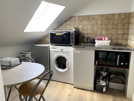 APPARTEMENT MEUBLE À LOUER - Photo 4