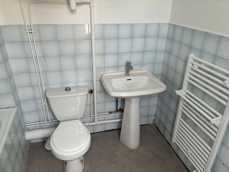 Location Appartement 2 pièces 36m² VALENCE 26000 - Photo 4