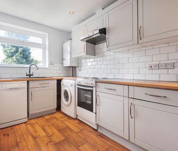2 bedroom flat to rent - Photo 6