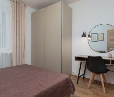 Przytulne mieszkanie z ogródkiem metro Natolin - Photo 5