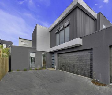 Discover modern living in the heart of Highett - Photo 4