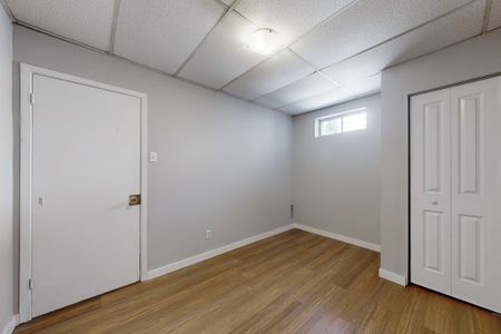 For Lease - 12 Wesleyan Street Unit# 6, Halton Hills, Ontario - Photo 4