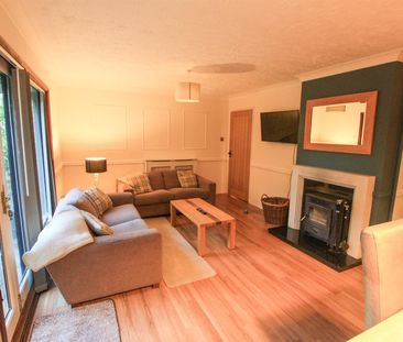 White Lion Road Coltishall, Norwich - Photo 2