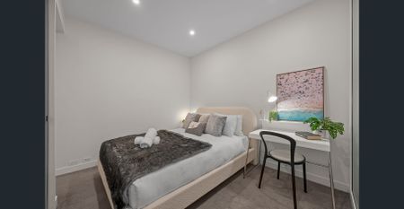 Fully-Furnished, Flexible Lease Terms including Utilities - Photo 2