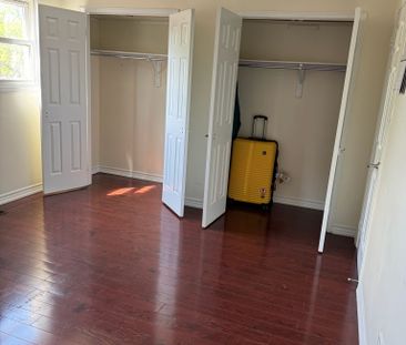 For Lease - 116 Flowertown Avenue, Brampton, Ontario - Photo 6