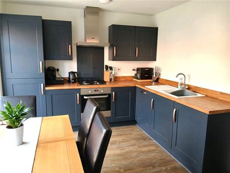 Carnation Drive, Bridgwater, Somerset, TA5 - Photo 5