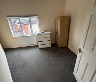 Priory Road, Southampton - Photo 6