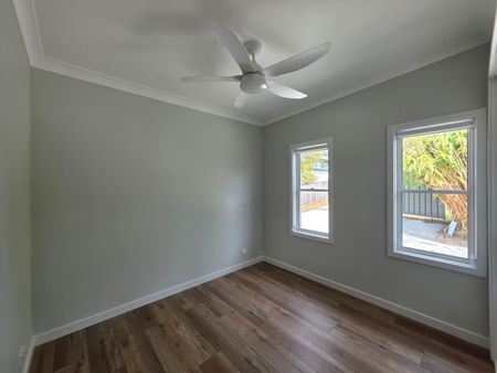 Brand New & Stunning Two-Bedroom Granny Flat – A Private Oasis Near the CBD - Photo 2