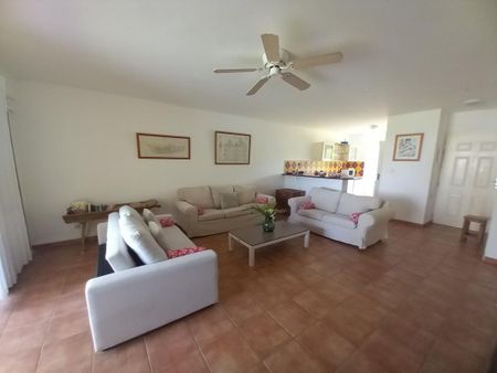 Location Appartement 3 pièces Meublé 74m² LE GOSIER 97190 - Photo 2