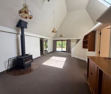 Quiet Living Surrounded by Vineyards - Photo 1