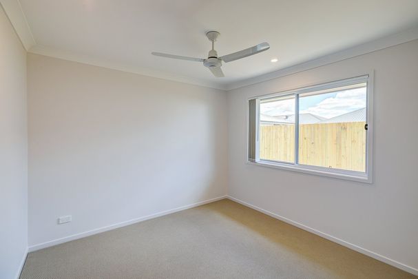 Brand-New Family Home in Park Lane Reserve! - Photo 1