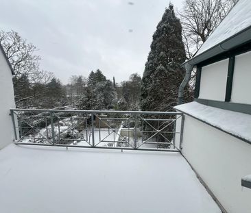 Charmante 3-Zimmer-Wohnung mit Einbauküche und großer Südost-Terras... - Foto 1