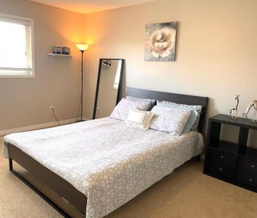 For Lease - 3838 Manatee Way Unit# Main/2nd Flr, Mississauga, Ontario - Photo 5