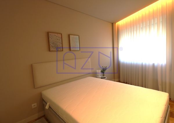 Apartamento T2+1 em Porto