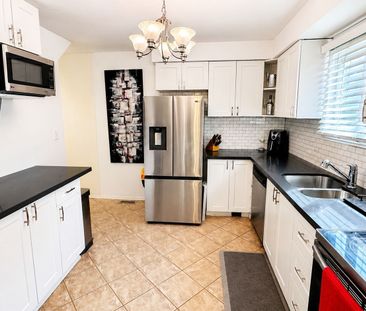 For Lease - 49 Lowder Place, Whitby, Ontario - Photo 2