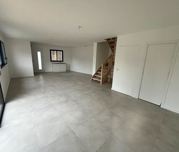 Location Maison 5 pièces 87m² PETIT MARS 44390 - Photo 3