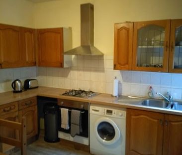 5 Bed Terraced House, Ashburnham Road, LU1 - Photo 3