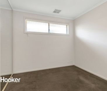 Family Home! - Photo 5