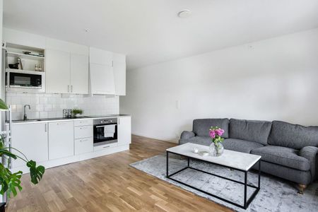 Blomsterkungsvägen, Hässelby - Photo 3
