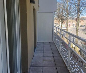 location Appartement T2 DE 41.55m² À AMIENS - Photo 1