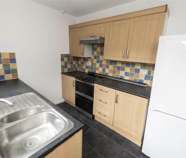 10 Strandburn Parade, Belfast, BT4 1LZ - Photo 6